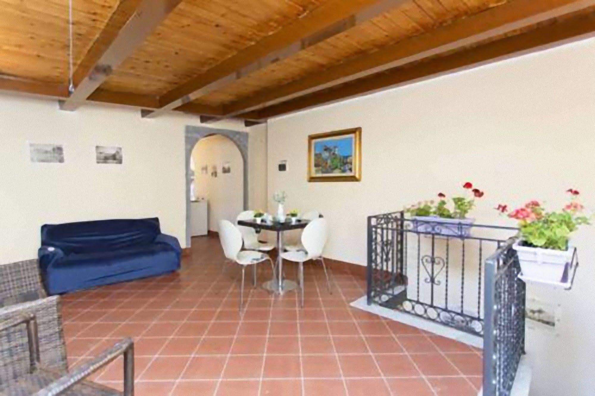 مبيت وإفطار Palermo Centro Zoe المظهر الخارجي الصورة